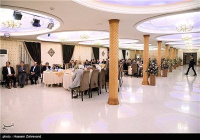 Iran’s Culture Minister Attends Banquet with Foreign Publishers