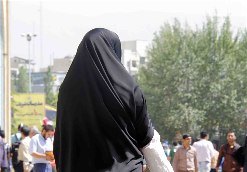 ترویج حجاب سبب استحکام روابط خانوادگی می‌شود