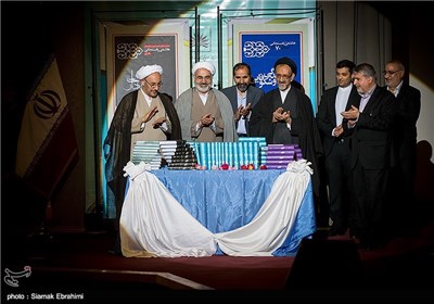 رونمایی از کتابهای آیت‌الله هاشمی رفسنجانی رئیس مجمع تشخیص مصحلت نظام