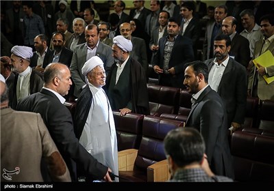 ورود آیت‌الله هاشمی رفسنجانی رئیس مجمع تشخیص مصحلت نظام