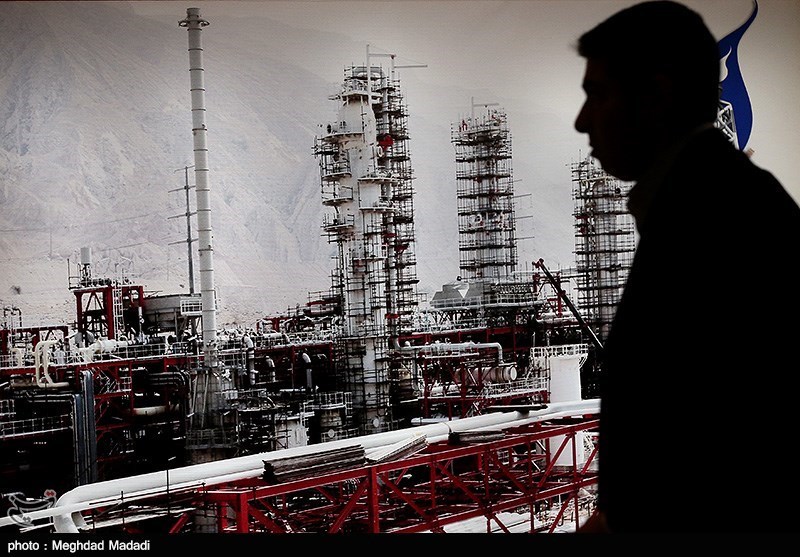 این بار نمایشگاه نفت، خیابان سئول را به هم ریخت