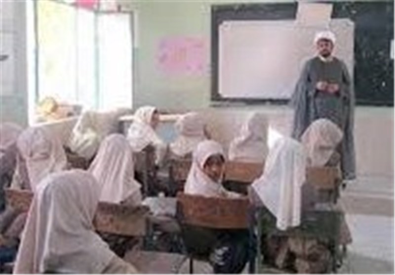 گفتمان‌های دینی در مدارس اردبیل اجرا می‌شود