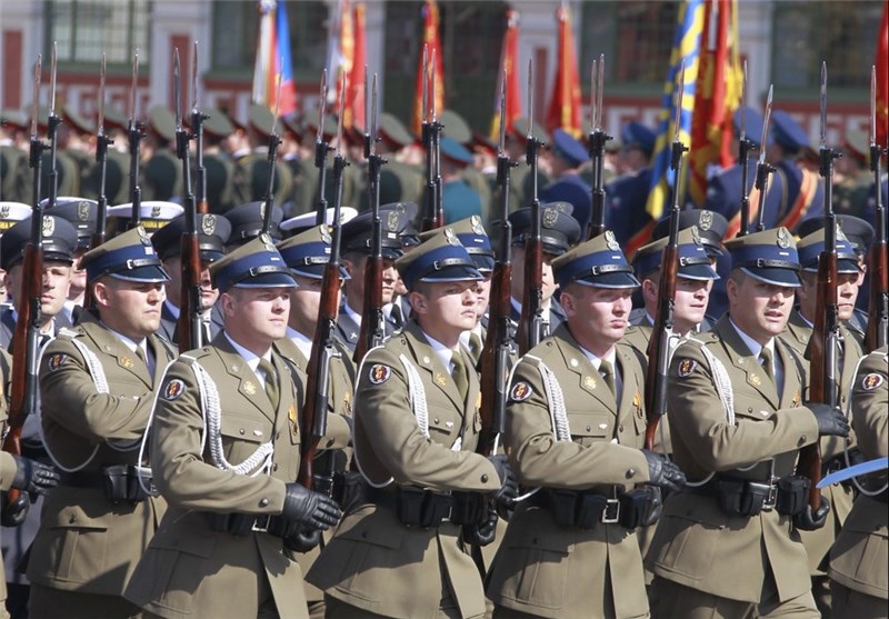 رژه روز پیروزی ارتش روسیه در میدان سرخ + تصاویر