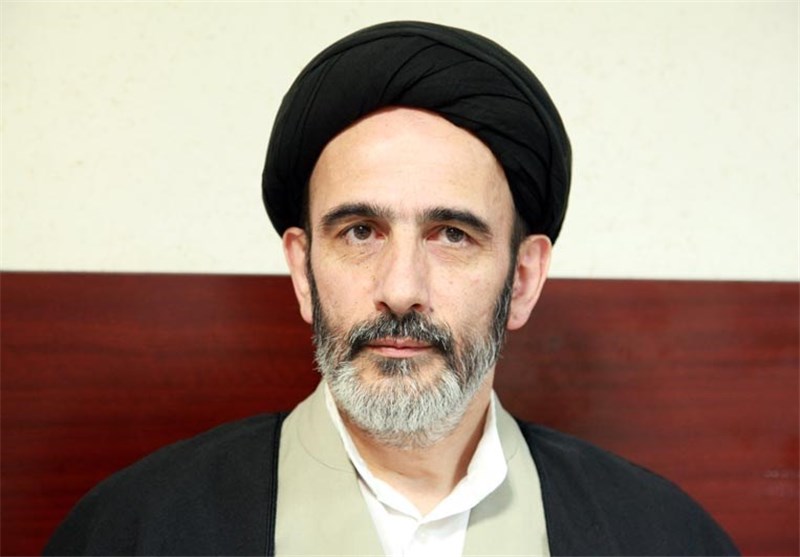 اخذ مجوز ترخیص قبل از توزیع کتاب در قم