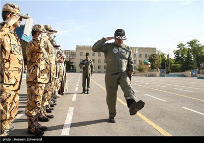 Photos: Graduation Ceremony for Iranian Army Ground Force Airborne ...