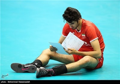 Iran Beats Australia 3-0 in Friendly Volleyball Match