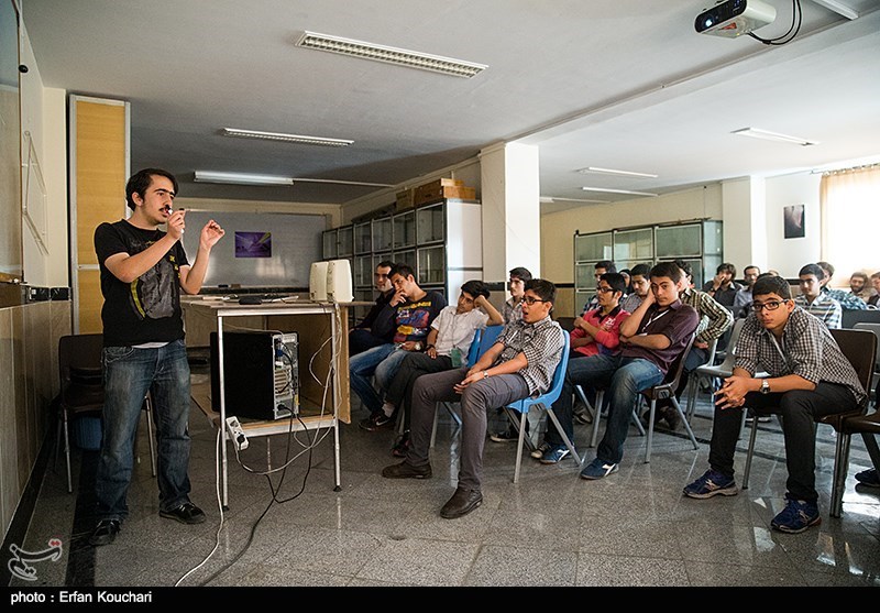 قطار تغییرات نظام آموزشی سال آینده به پایه 11 می‌رسد/ تحصیل 35 درصد دانش‌آموزان پایه نهم ‌البرزی در رشته‌های مهارتی