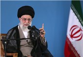 آسوشیتدپرس: رهبر ایران فشارهای غرب را برای امتیاز دادن در مذاکرات هسته‌ای رد کرد