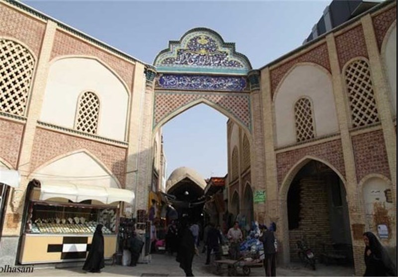 رئیس سازمان میراث فرهنگی از بازار تاریخی اراک بازدید کرد