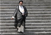 وزیر اطلاعات به مقام سومین شهید محراب ادای احترام کرد