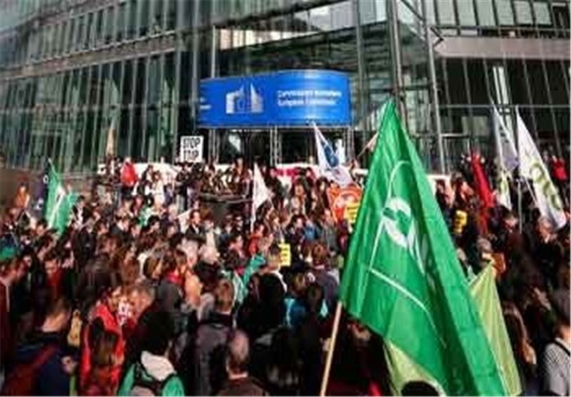 تظاهرات در بروکسل علیه حملات عربستان به یمن