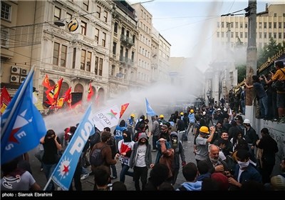 اعتراض‌ به شرایط کارگران معدن در ترکیه به خشونت کشیده شد