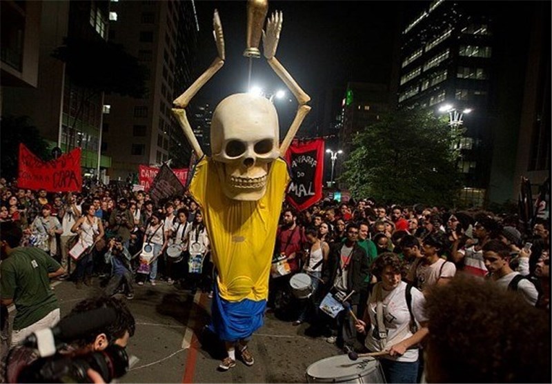Thousands Rally in Brazil against World Cup