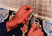 بافت قالیچه جام جهانی توسط هنرمند کرمانی