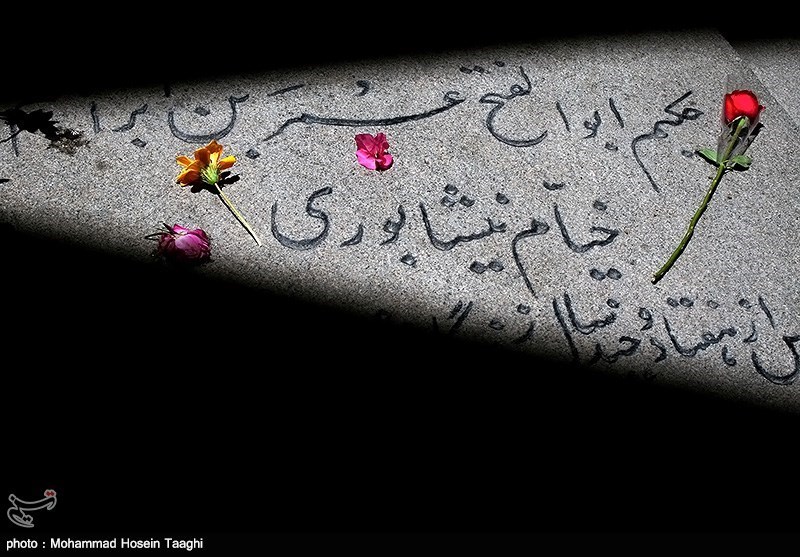 الشاعر والفلکی عمر الخیام؛ رمز للثقافة والفکر الإیرانی فی العالم+صور