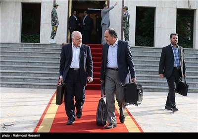 ابوطالبی نماینده معرفی شده ایران به سازمان ملل وزنگنه وزیر نفت در در مراسم بدرقه رسمی رئیس جمهور در سفر به شانگهای چین