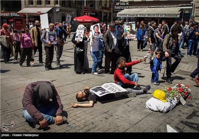 تجمع خانواده های کشته شدگان انفجار معدن در ترکیه