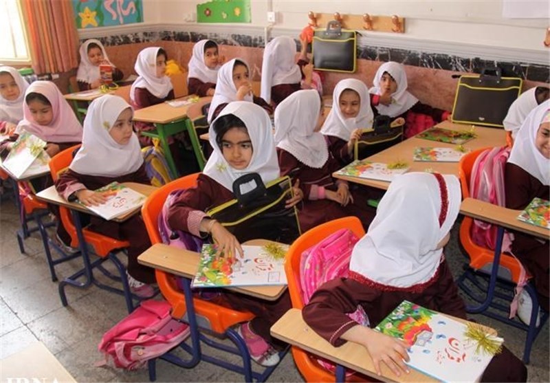 کلاس‌های آمادگی ویژه نو‌آموزان مناطق دو زبانه در استان کرمانشاه برگزار می‌شود