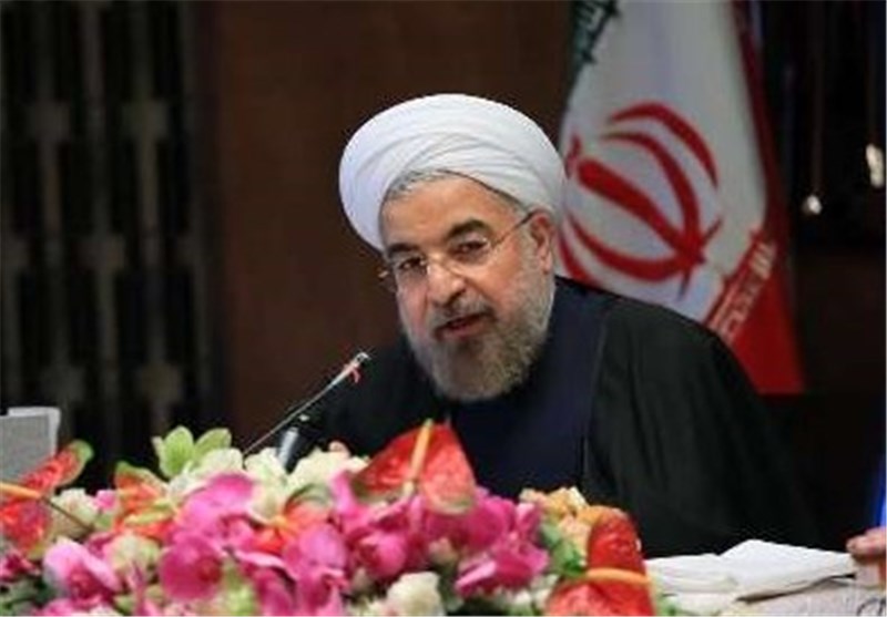 روحانی : التحلیلات الخاطئة للغرب وراء تعکیر علاقات ایران الاسلامیة مع العالم