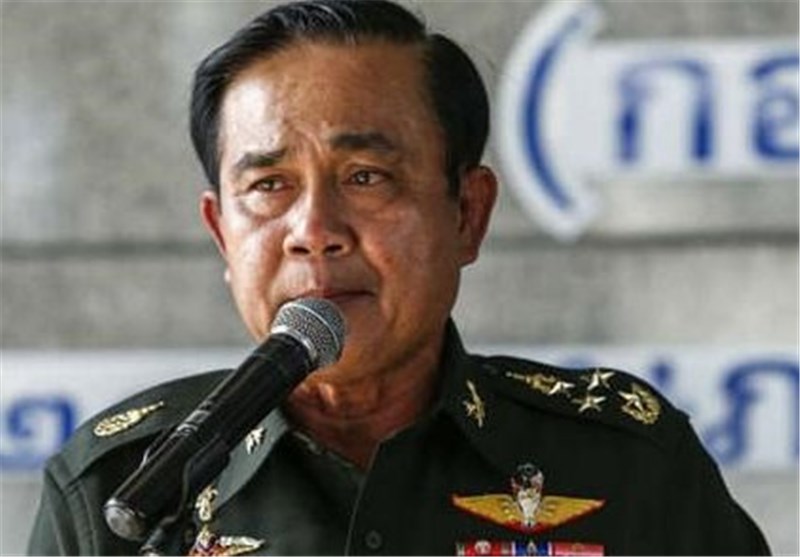 Deposed Thai Ministers Report to Military
