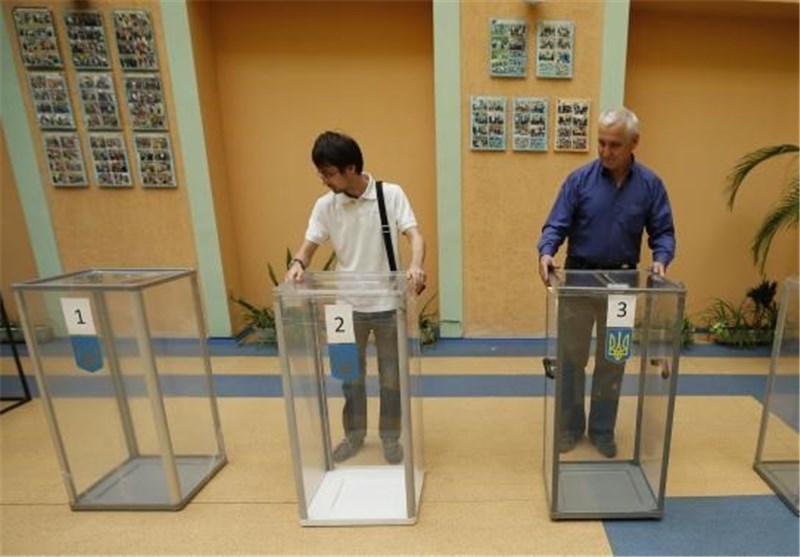 Ukrainians Vote in Crucial Presidential Polls