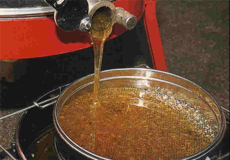 برداشت 120 تن عسل در شهرستان نکا