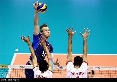 Italy Beats Iran 3-0 in Volleyball World League