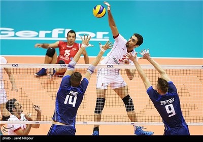 Italy Beats Iran 3-0 in Volleyball World League