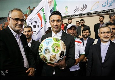 جواد نکونام در مراسم بدرقه تیم ملی فوتبال ایران به مسابقات جام جهانی 2014 برزیل