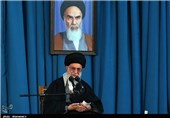 بلومبرگ: رهبر ایران تاکید کرد برداشته شدن تحریم‌ها باید بخشی از توافق هسته‌ای باشد