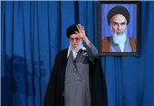 امام خامنه‌ای: قبل از انقلاب 200 سال قدرت‌های سلطه‌گر بر کشور مسلط بودند/ هیچ کشوری به استقلال ملت ایران نمی‌رسد