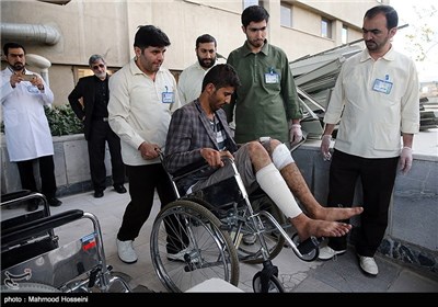 Yemenis Injured in Sana’a Terrorist Attacks Transferred to Iran for Treatment