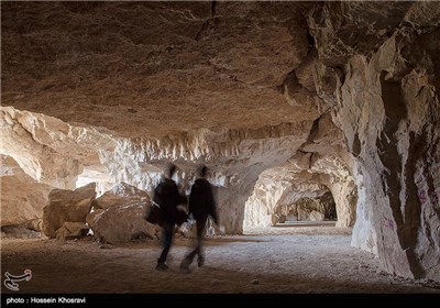 غار سنگ شکنان جهرم استان فارس