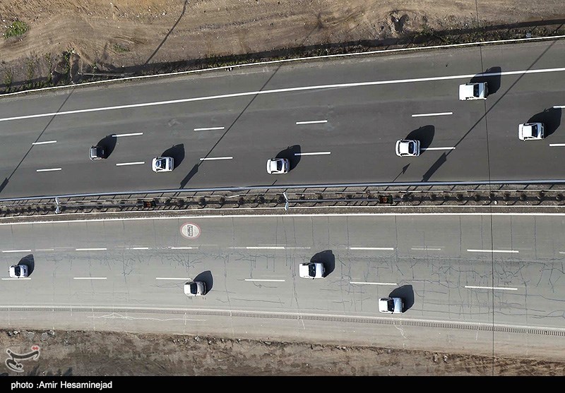 طرح بهسازی و ارتقا حفاظ ایمنی 10 دستگاه پل در آزادراه قم- تهران عملیاتی شد