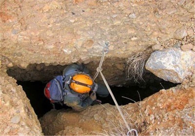 عمیقترین غار کشور در قله پرآو کرمانشاه کشف شد