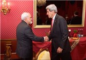 Iran&apos;s Zarif, US&apos;s Kerry Meet in Geneva for Nuclear Talks
