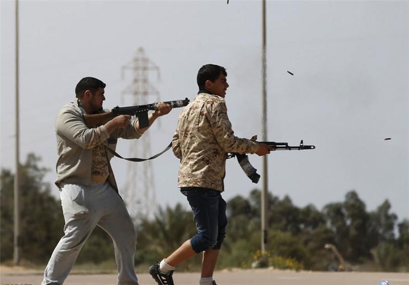 Libyan Gov&apos;t Forces Lack Ammunition in Benghazi Battle against Militants