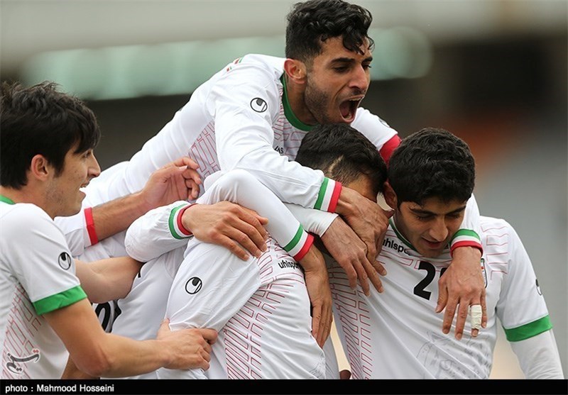 پیروزی امیدهای ایران با بازوبندهای مشکی مقابل فلسطین