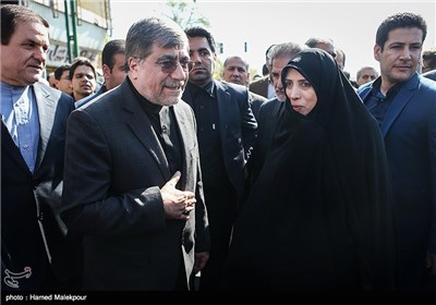 الهام امین‌زاده معاون حقوقی رئیس جمهور در مراسم تشییع پیکر مادر علی جنتی وزیر ارشاد