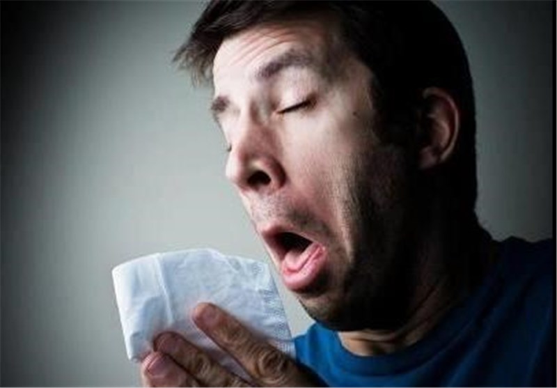 Blocking A Sneeze, Man Ruptures Throat