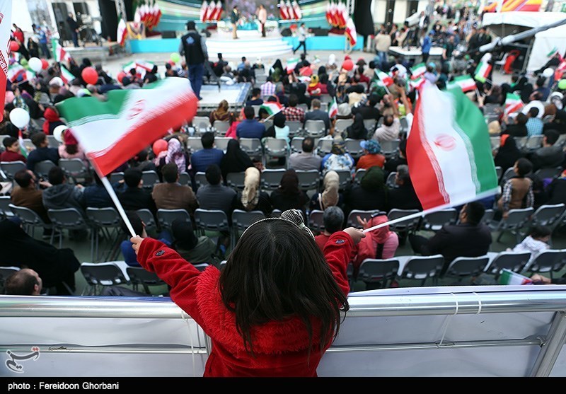 استقلال و عظمت ملت ایران تداوم می‌یابد