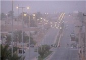 میزان دید در برخی نقاط استان بوشهر به 800 متر رسید/ ریزگردها 7 برابر حد مجاز