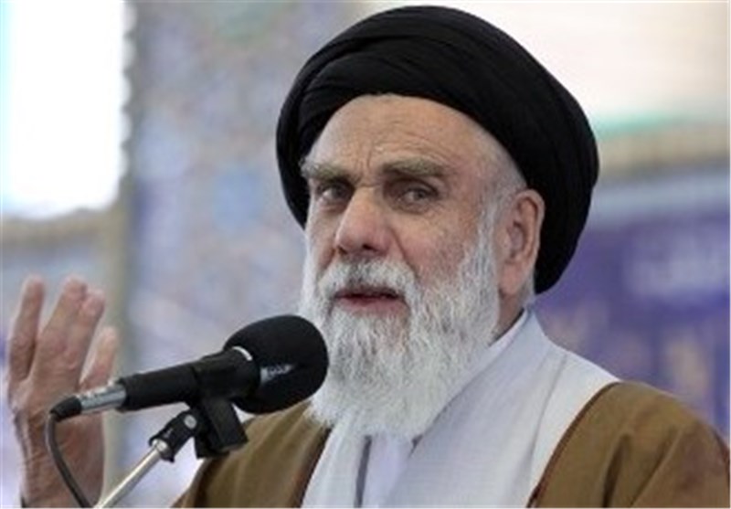 رهنمودهای مقام معظم رهبری دنیا را مجبور به پذیرش ایران هسته‌ای کرد