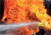حریق در کارگاه ساخت تینر در مشهد مهار شد؛ بررسی علت آتش سوزی