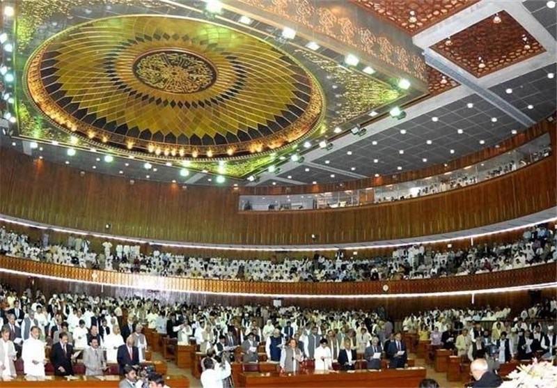 مخالفت نمایندگان پارلمان پاکستان با درخواست عربستان برای مشارکت در جنگ یمن