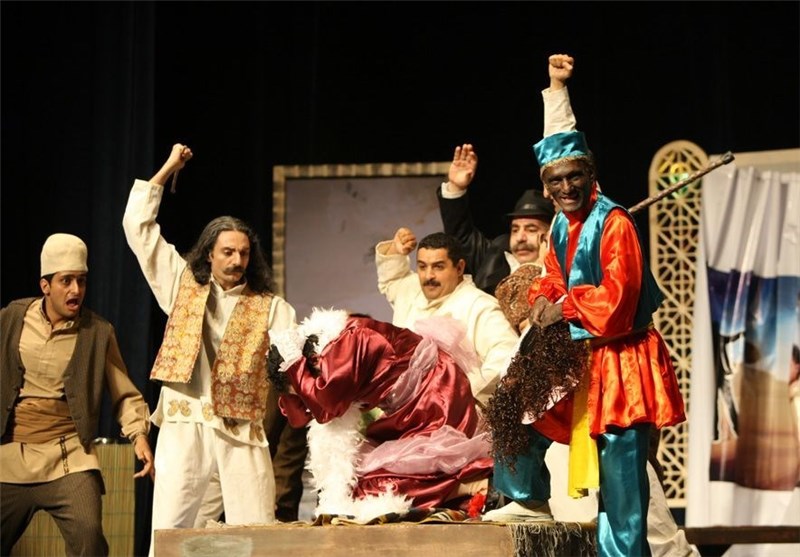 فعالان تئاتر معلولان در جشن اردیبهشت تئاتر تجلیل می‌شوند‌