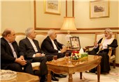 Iran Ready to Cooperate with Oman on Yemen Crisis: Zarif
