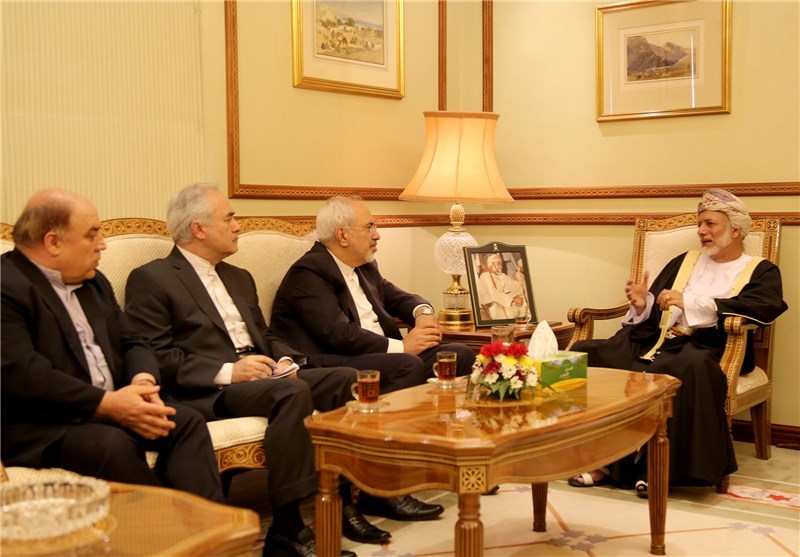 Iran Ready to Cooperate with Oman on Yemen Crisis: Zarif