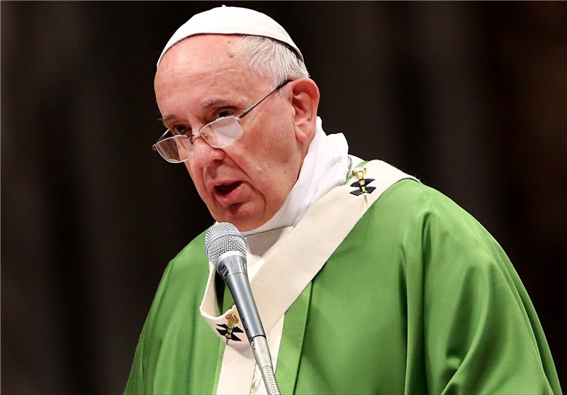 Pope Calls for Dialogue in Korea, Ban on Nuclear Weapons