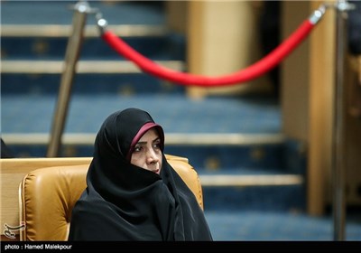 الهام امین‌زاده معاون حقوقی رئیس جمهور در همایش بزرگداشت بانوی انقلاب اسلامی